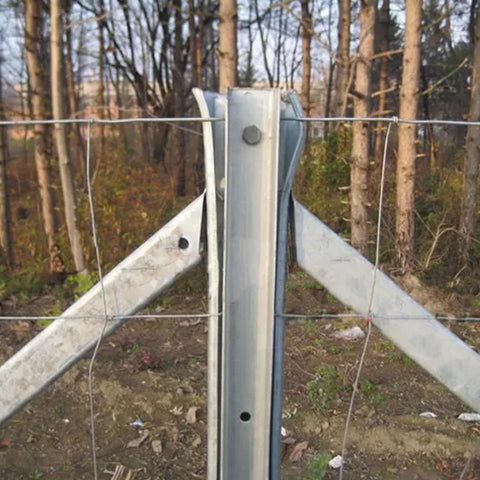 High Flexibility Field Wire Fence Hot Dipped Galvanized Surface Treatment